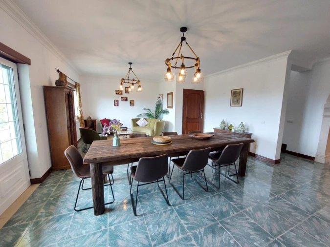 Moradia T4 para Venda em Alcobaça e Vestiaria Foto 23