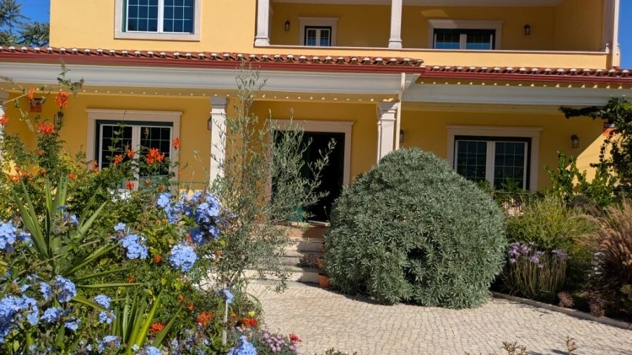 Moradia T4 para Venda em Alcobaça e Vestiaria