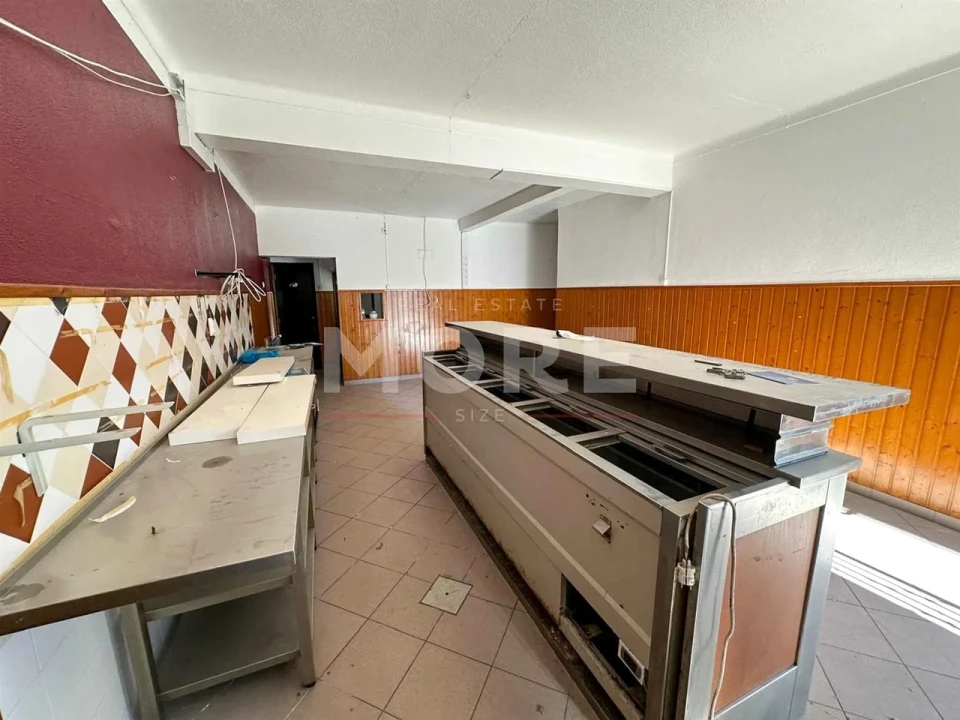 Loja para Venda em Vendas Novas Foto 3