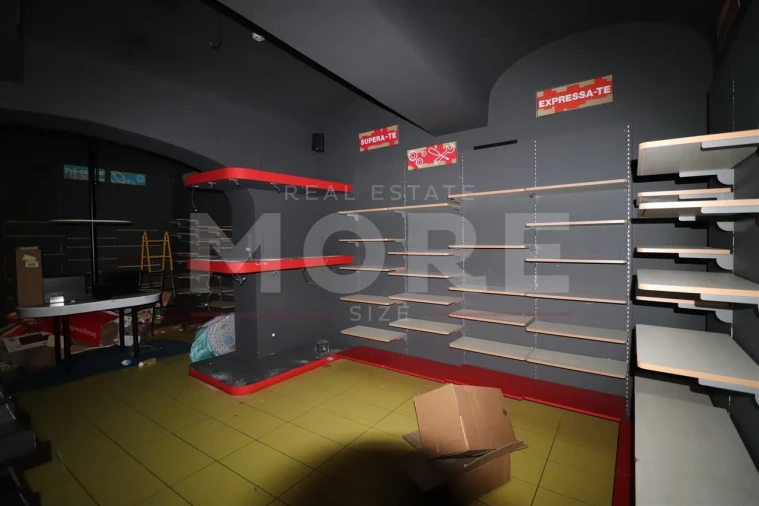 Loja para Venda em Évora (São Mamede, Sé, São Pedro e Santo Antão) Foto 3