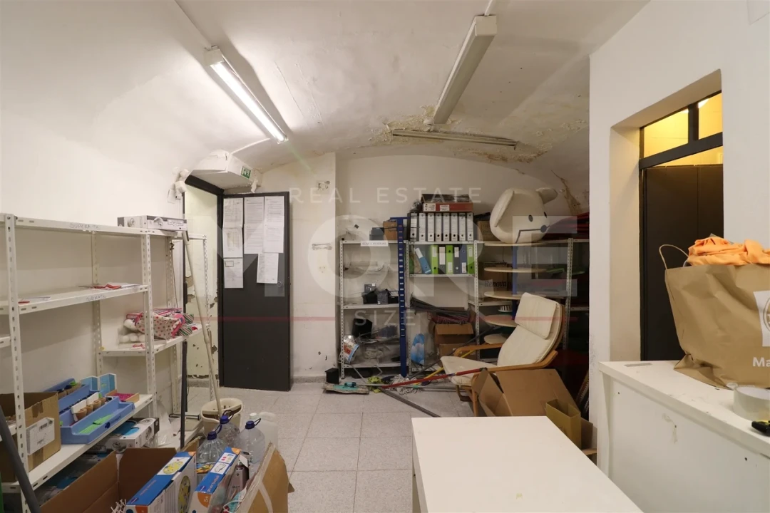 Loja para Venda em Évora (São Mamede, Sé, São Pedro e Santo Antão) Foto 7