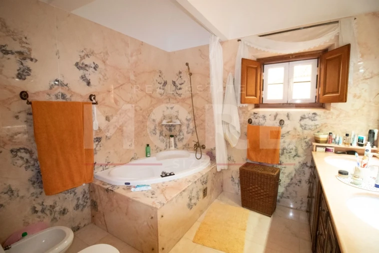 Moradia T5 para Venda em Bacelo e Senhora da Saúde Foto 14