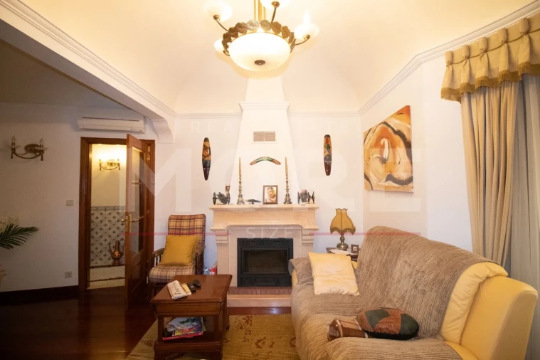 Moradia T5 para Venda em Bacelo e Senhora da Saúde Foto 2