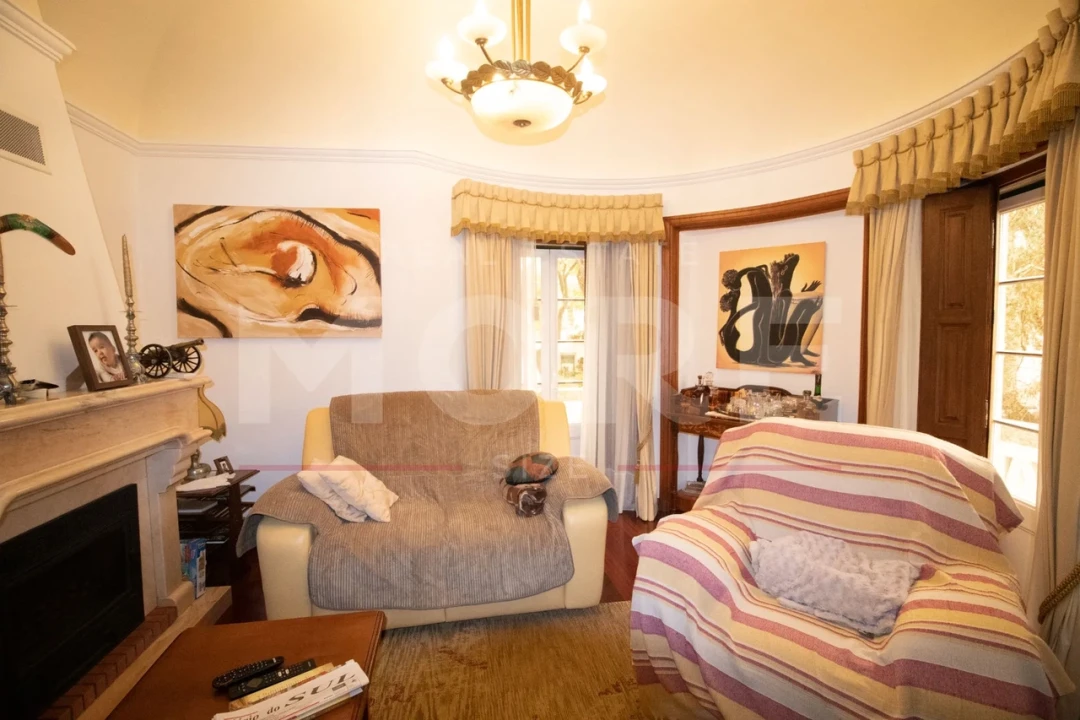 Moradia T5 para Venda em Bacelo e Senhora da Saúde Foto 1