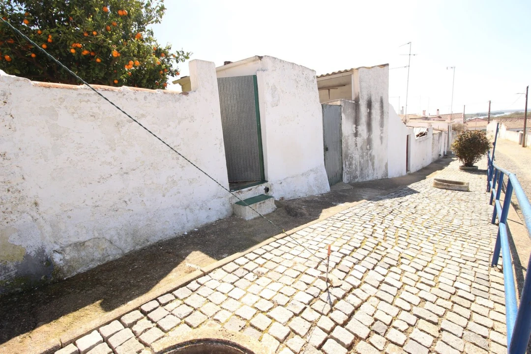 Moradia T2 para Venda em Santa Vitória e Mombeja Foto 24