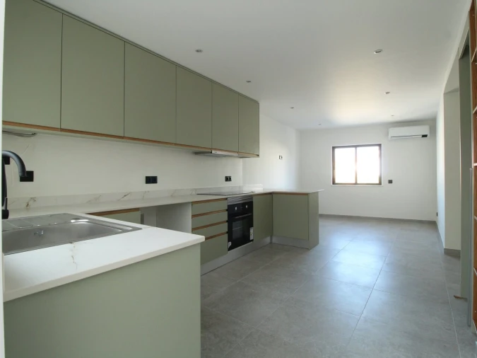 Apartamento T3 para Venda em Lagoa e Carvoeiro Foto 1