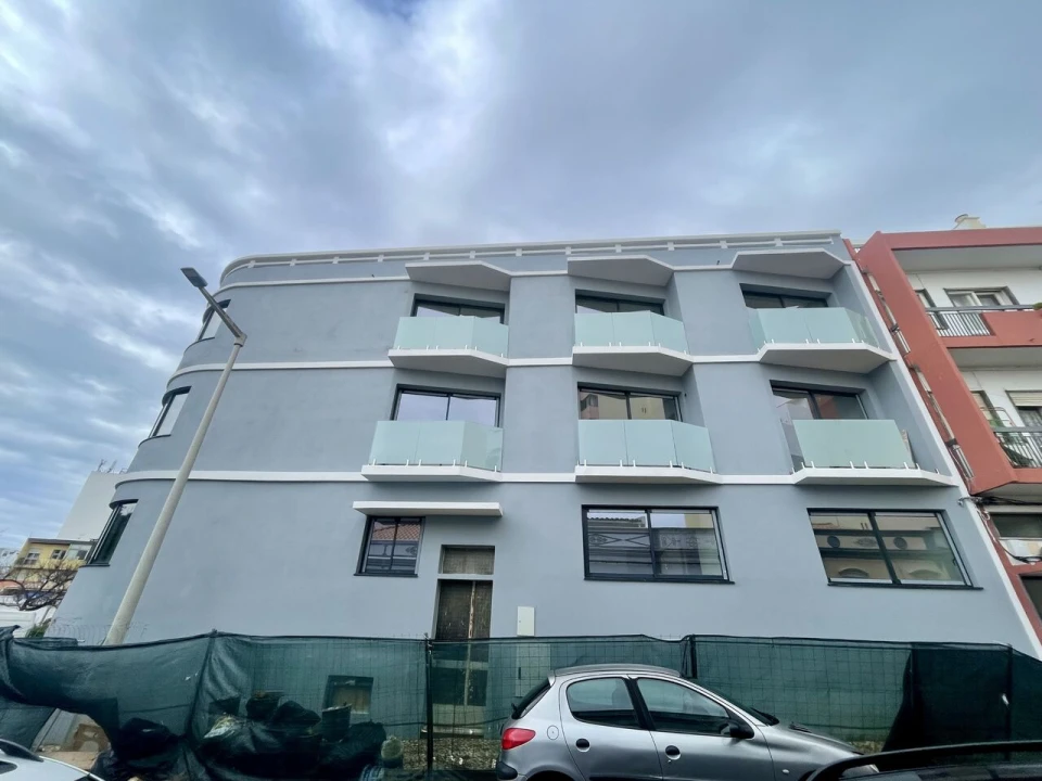 Prédio para Venda em Faro (Sé e São Pedro) Foto 3