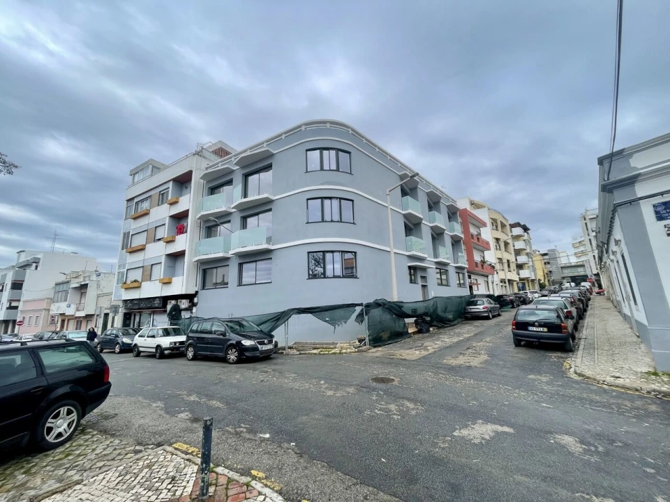 Prédio para Venda em Faro (Sé e São Pedro) Foto 11