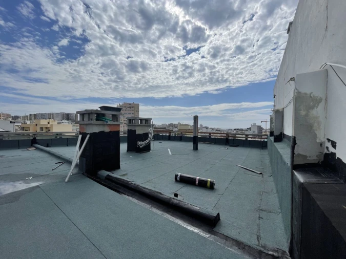 Prédio para Venda em Faro (Sé e São Pedro) Foto 4