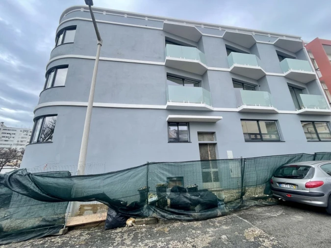 Prédio para Venda em Faro (Sé e São Pedro) Foto 10