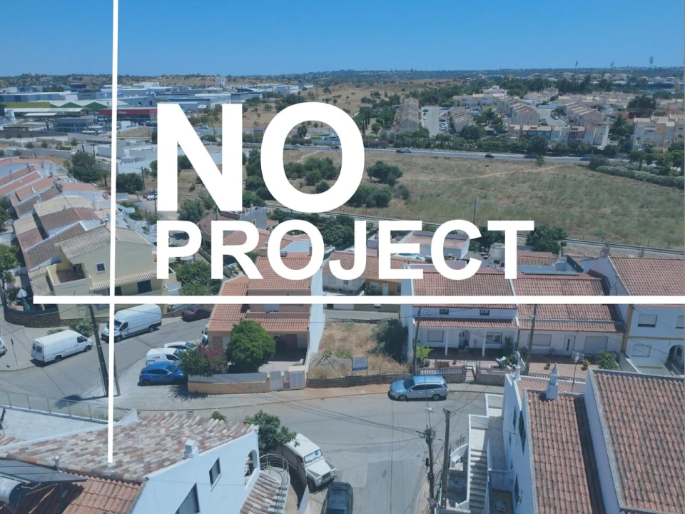 Terreno para Venda em Estômbar e Parchal Foto 3