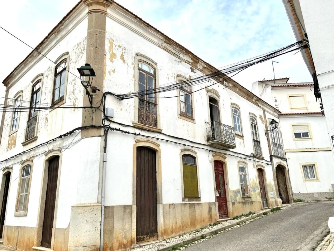 Moradia T5 para Venda em Lagoa e Carvoeiro Foto 1