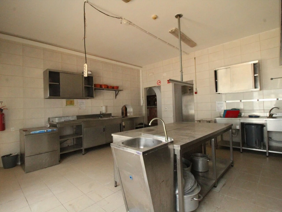 Loja para Venda em Lagoa e Carvoeiro Foto 7