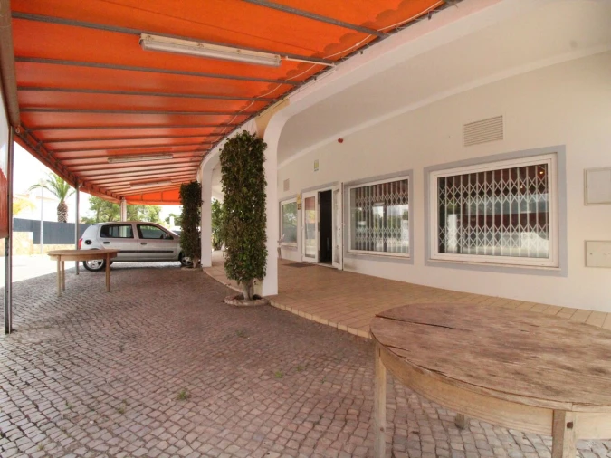 Loja para Venda em Lagoa e Carvoeiro Foto 11