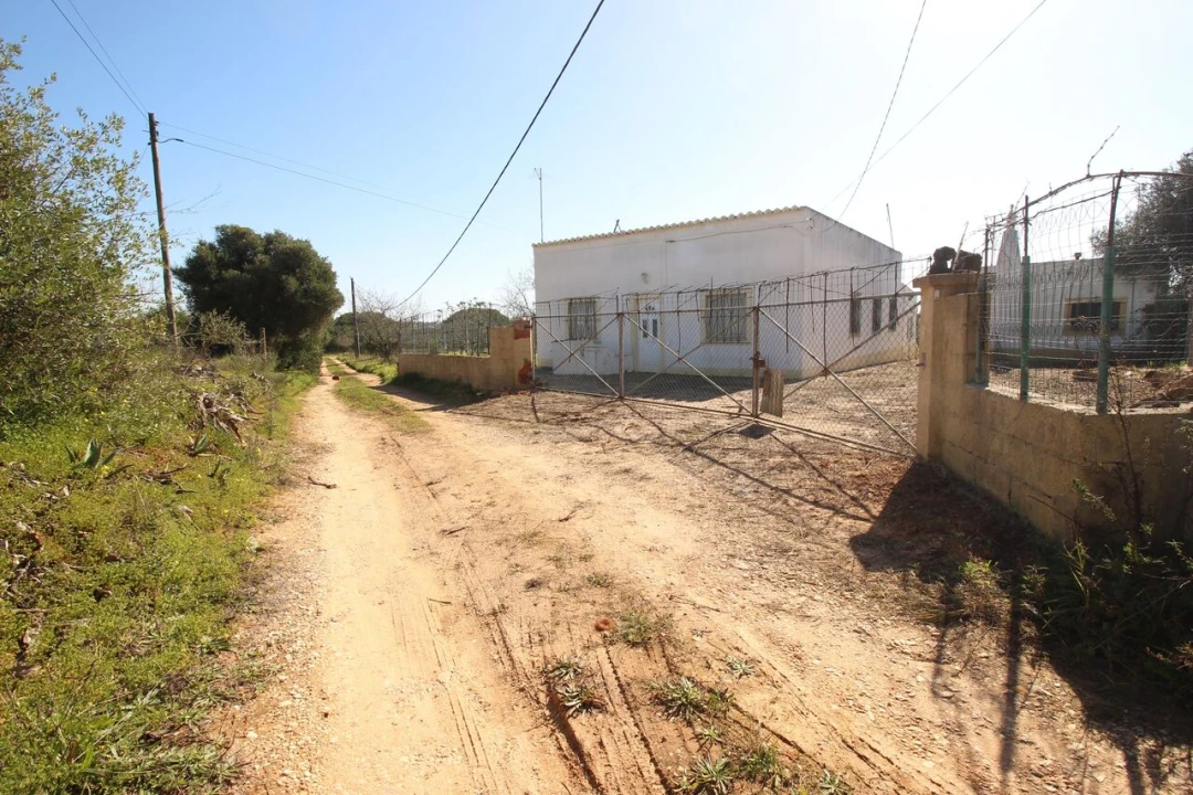 Moradia T4 para Venda em Lagoa e Carvoeiro Foto 3