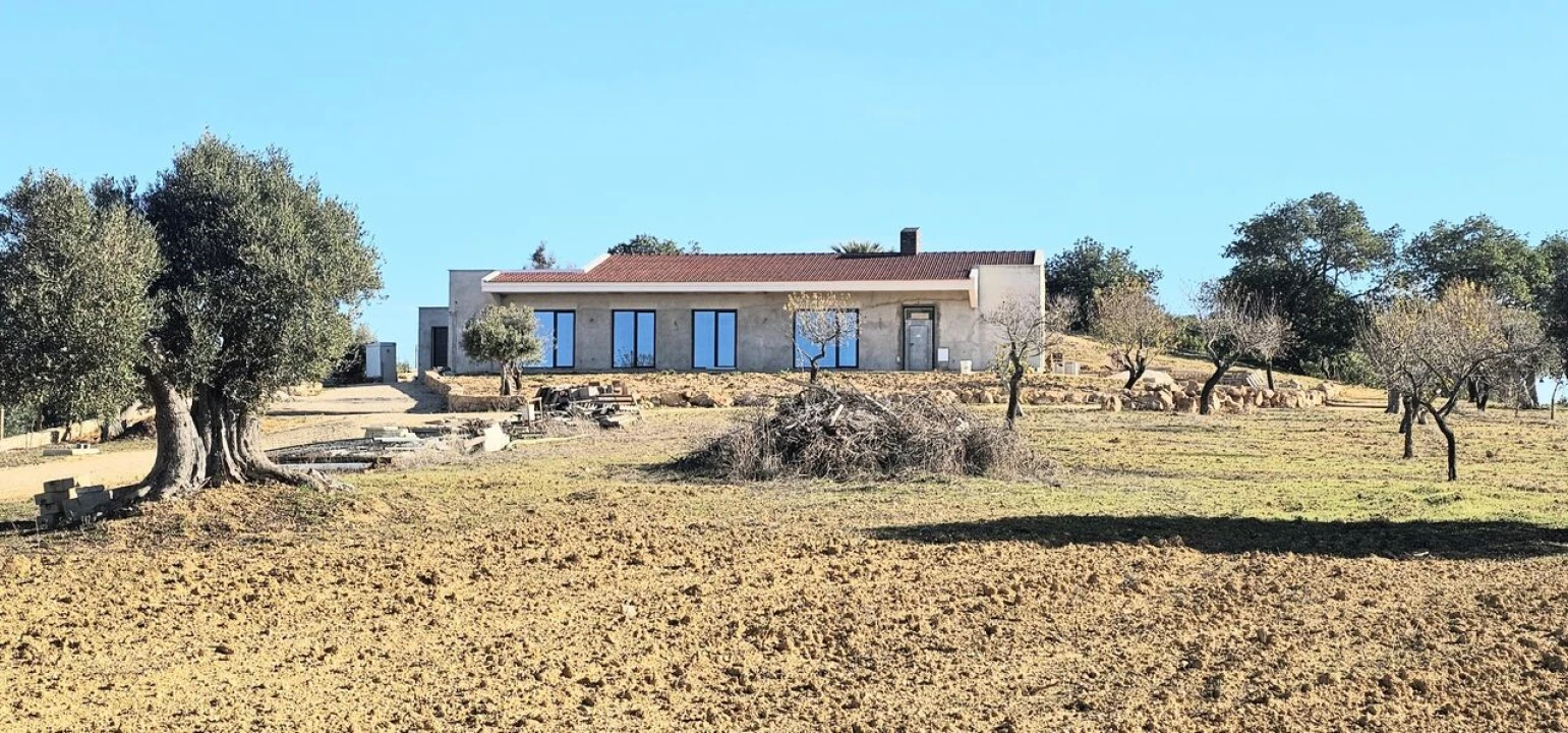 Moradia T4 para Venda em Algoz e Tunes Foto 1