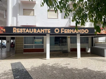 Loja para Venda em Armação de Pera