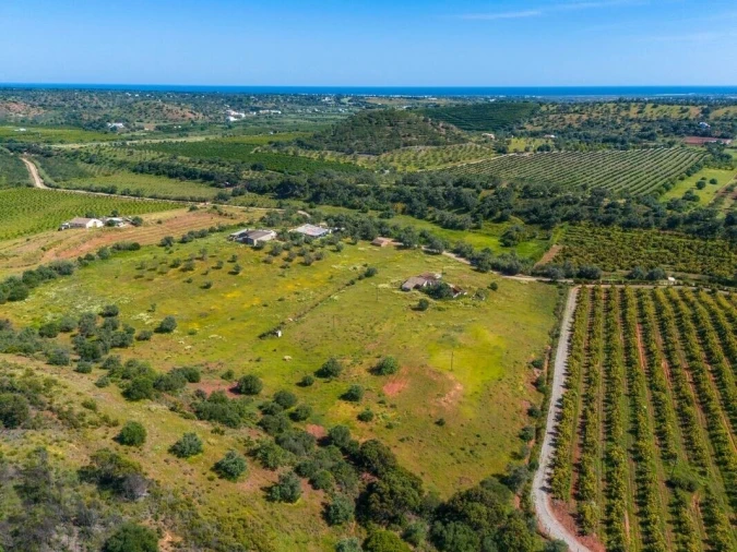 Moradia T4 para Venda em Conceição e Cabanas de Tavira Foto 10