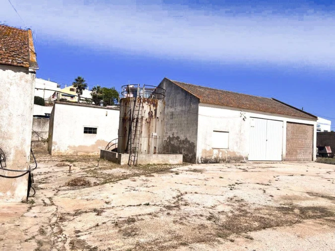 Armazém para Venda em Estômbar e Parchal Foto 5