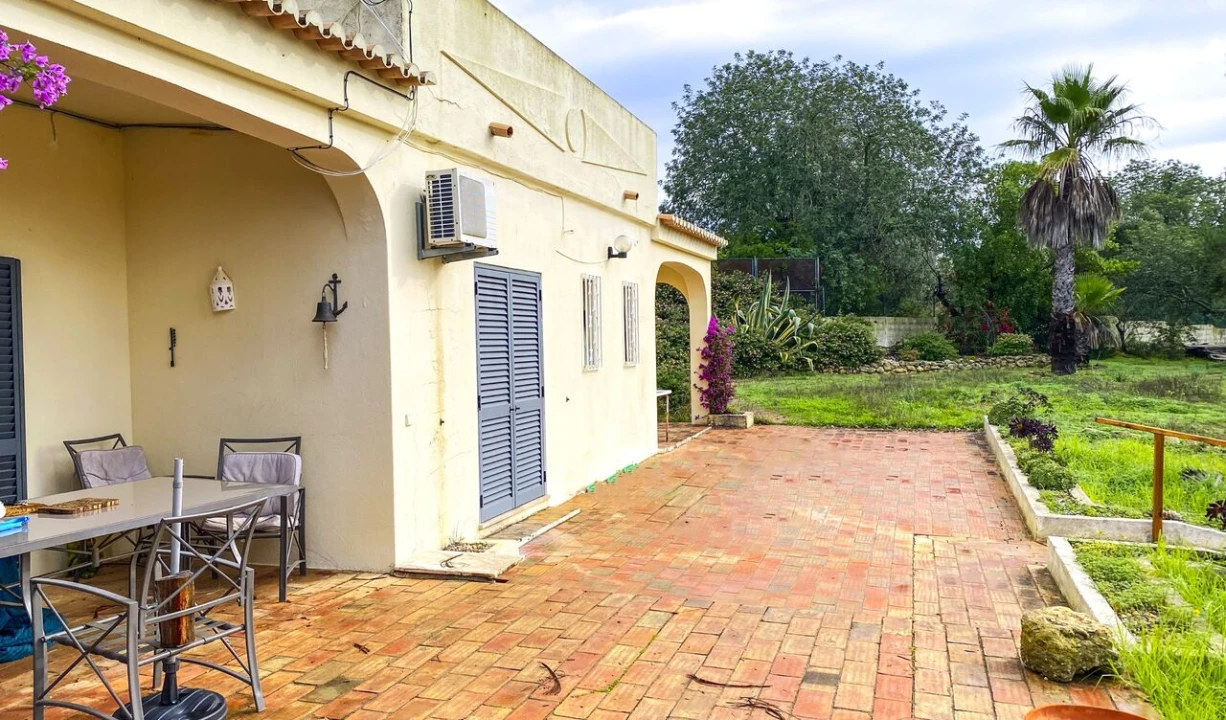 Quinta T3 para Venda em Estômbar e Parchal Foto 4