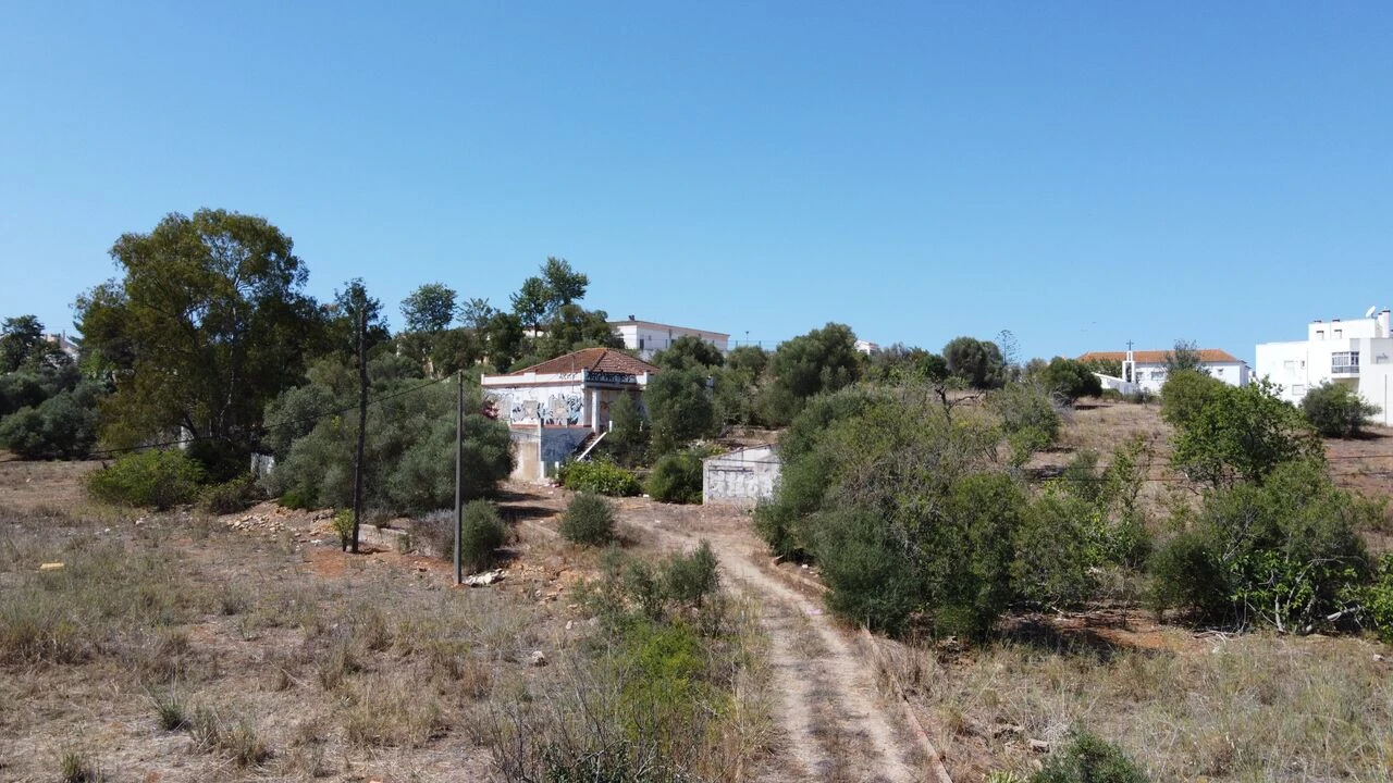 Terreno para Venda em Estômbar e Parchal Foto 5