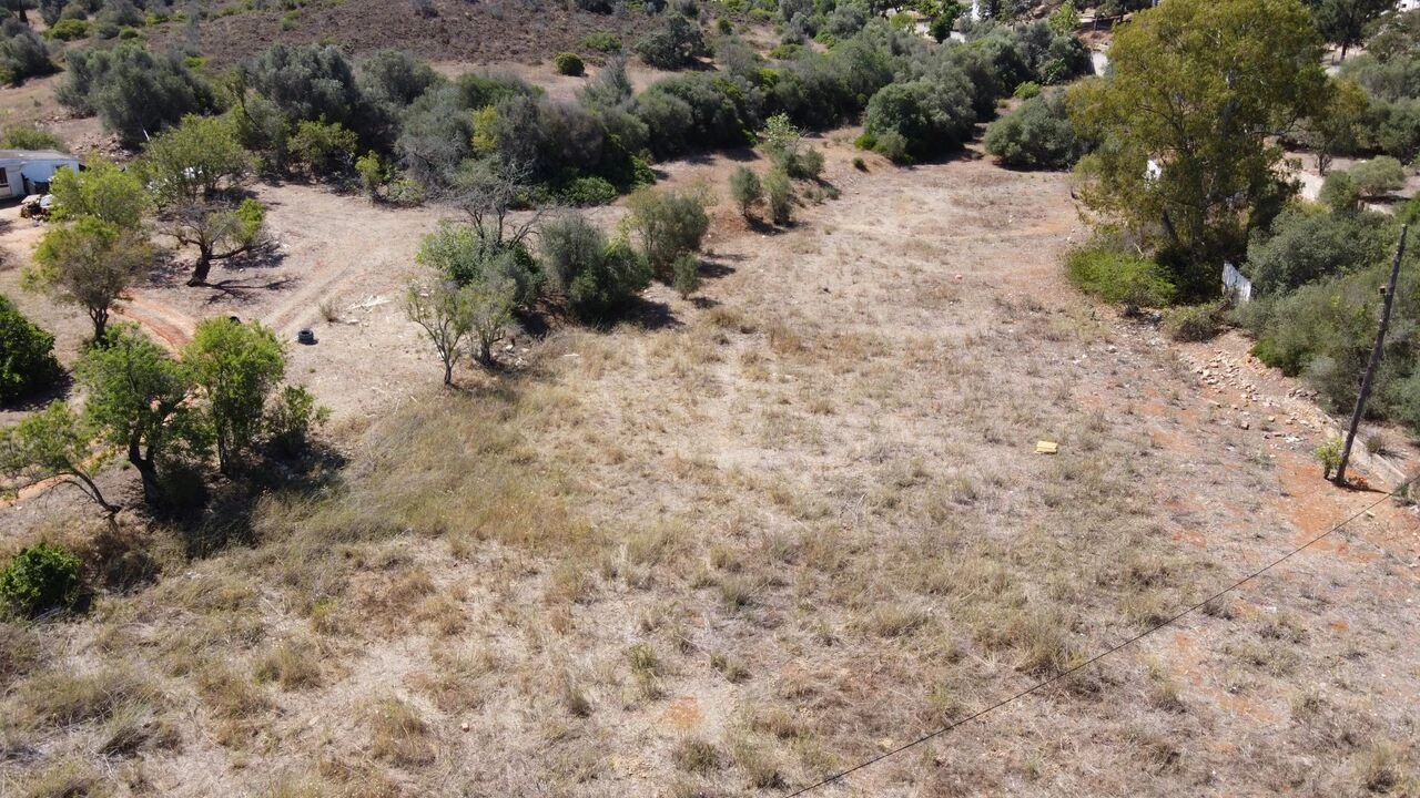 Terreno para Venda em Estômbar e Parchal Foto 8