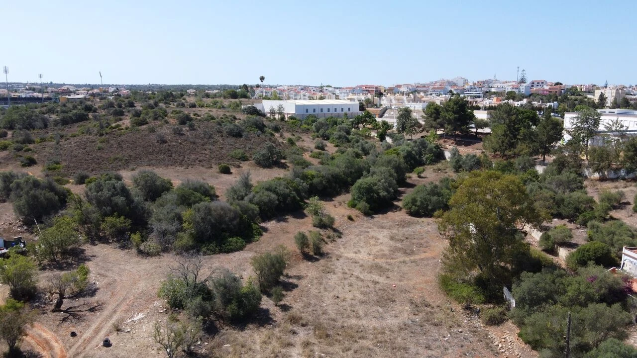 Terreno para Venda em Estômbar e Parchal Foto 11