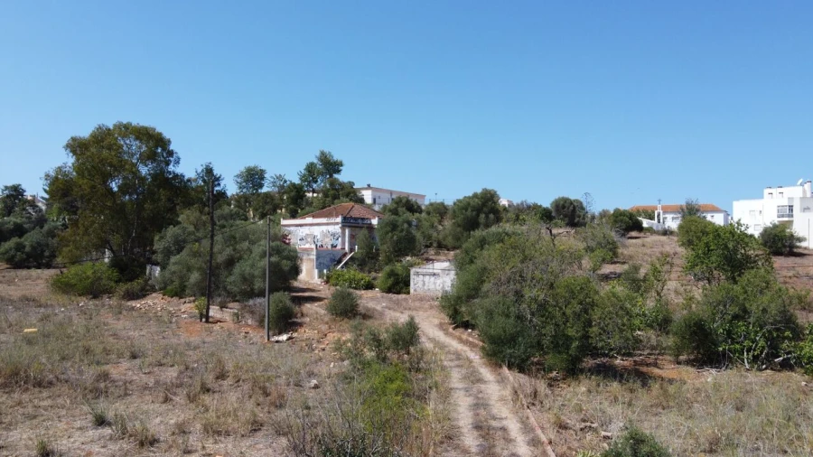 Terreno para Venda em Estômbar e Parchal Foto 5
