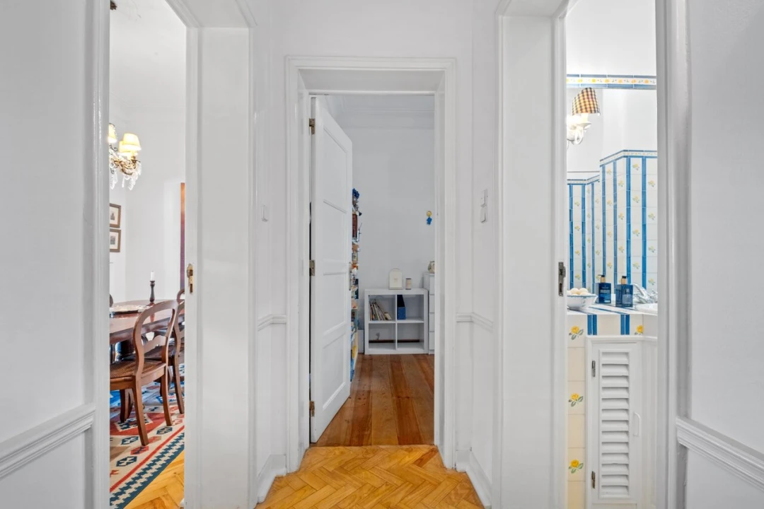 Apartamento T3 para Venda em Areeiro Foto 11