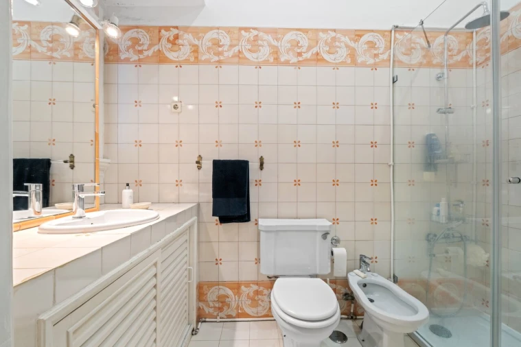 Apartamento T3 para Venda em Areeiro Foto 18