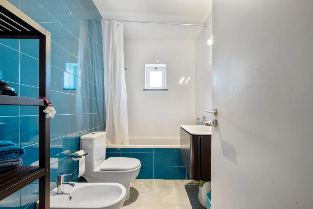 Moradia T5 para Venda em Carcavelos e Parede Foto 34