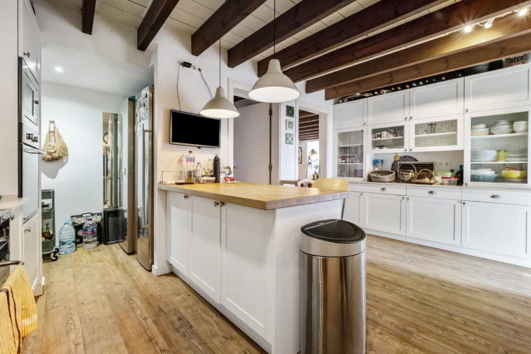 Moradia T5 para Venda em Carcavelos e Parede Foto 14