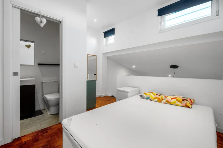 Moradia T5 para Venda em Carcavelos e Parede Foto 41