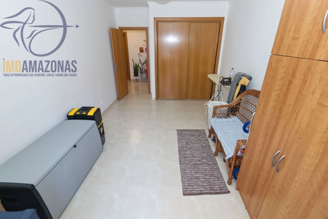 Apartamento T3 para Venda em Silves Foto 19