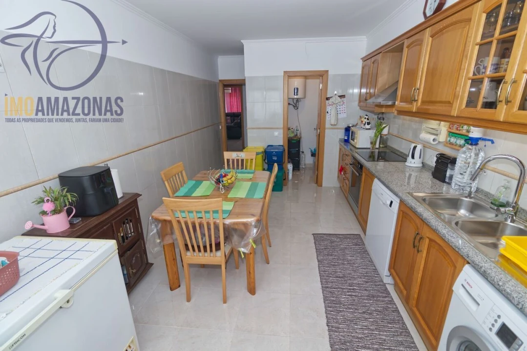 Apartamento T3 para Venda em Silves Foto 9