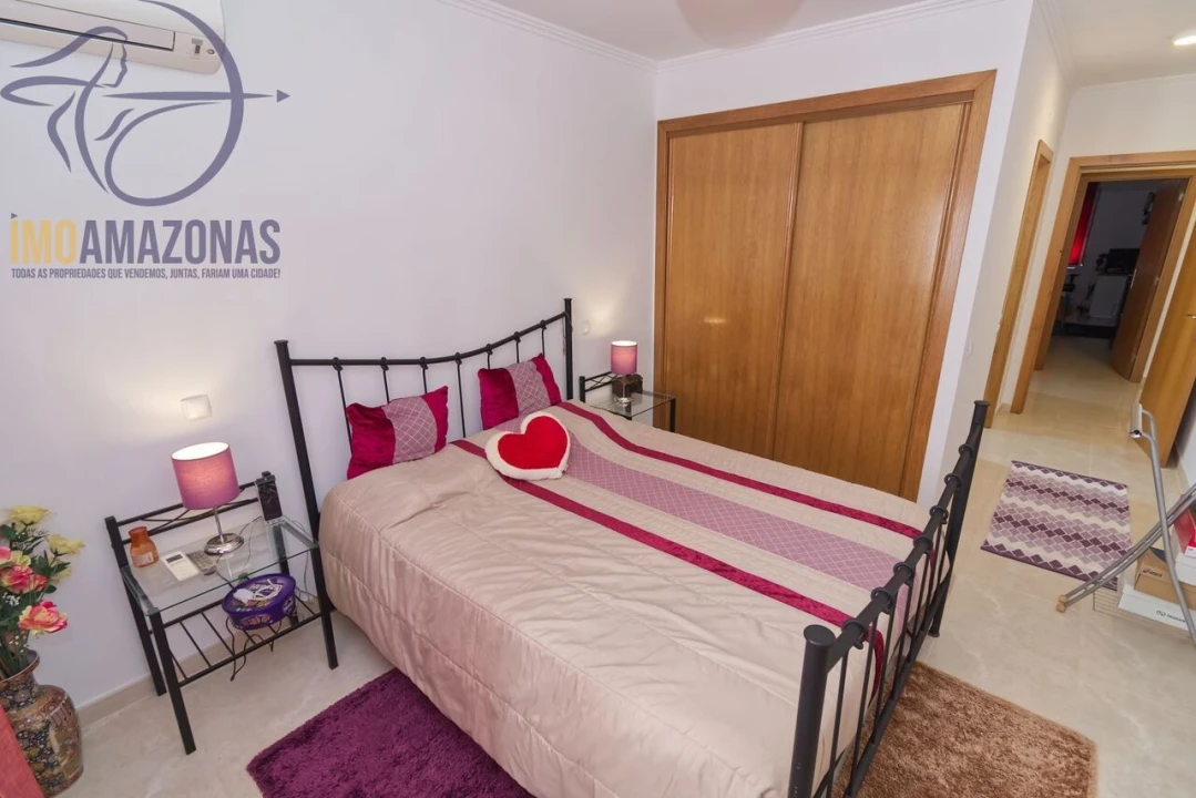 Apartamento T3 para Venda em Silves Foto 13