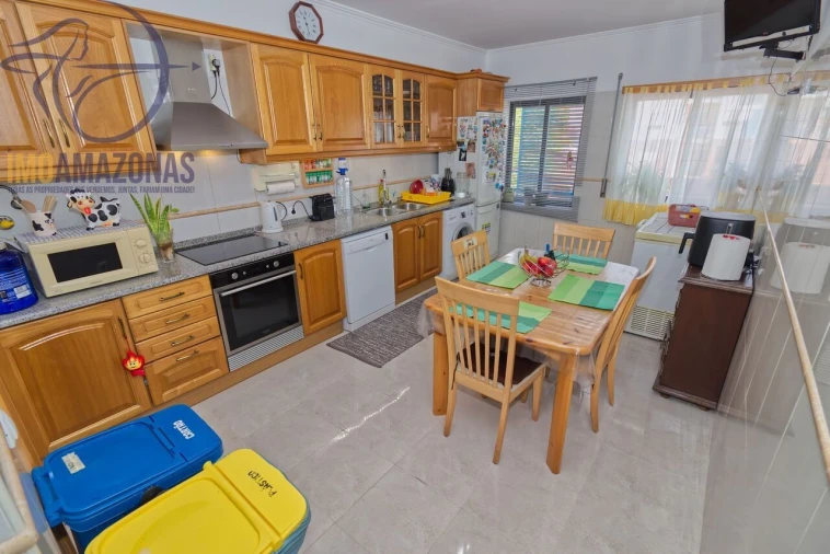 Apartamento T3 para Venda em Silves Foto 8