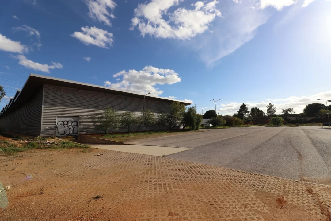 Armazém para Arrendamento em Algoz e Tunes Foto 9