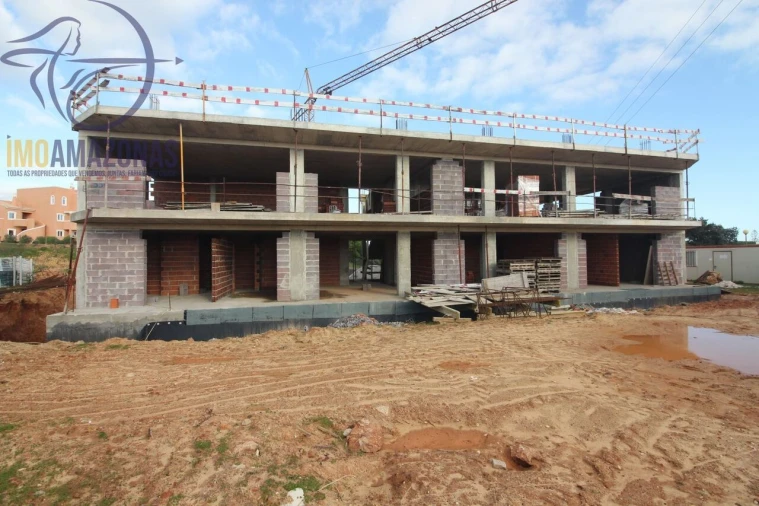 Apartamento T1 para Venda em Porches Foto 18