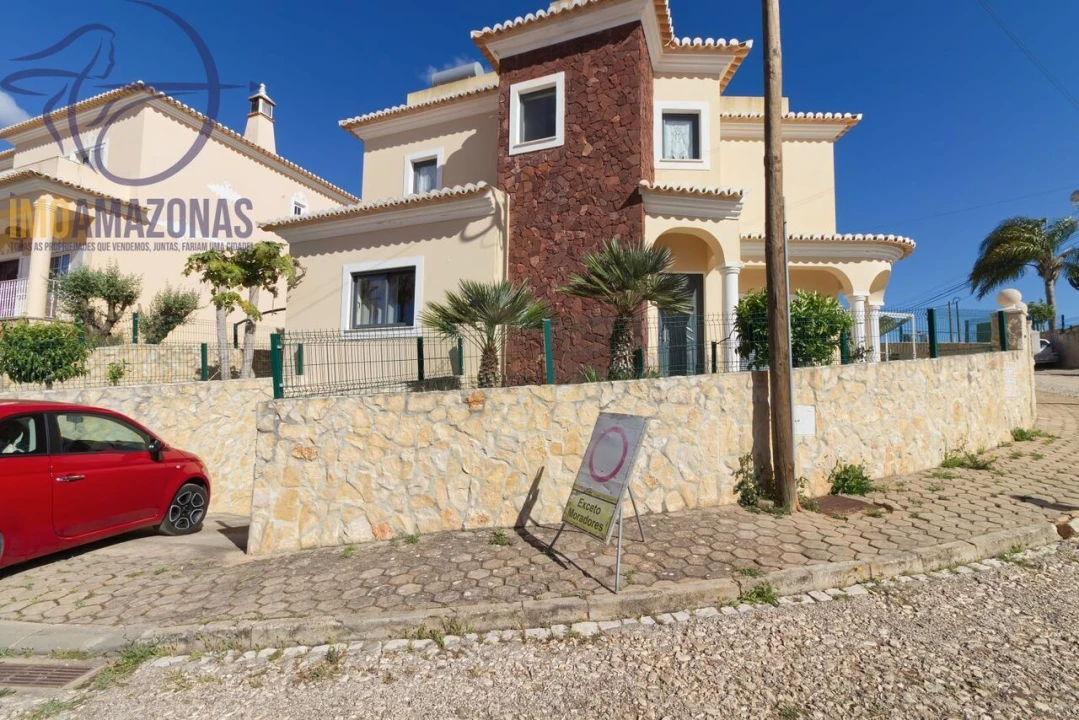 Moradia T3 para Venda em Silves Foto 2