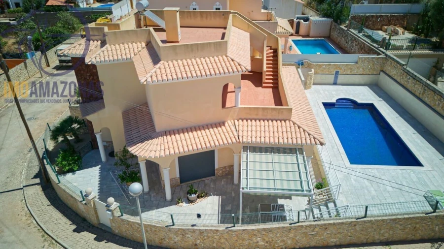 Moradia T3 para Venda em Silves Foto 4