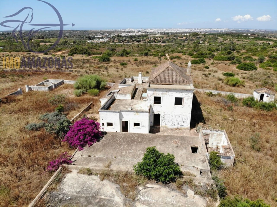 Quinta T0 para Venda em Estômbar e Parchal Foto 2