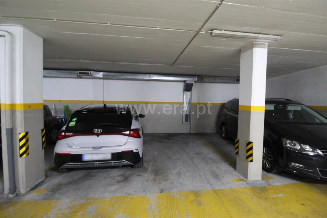 Apartamento T2 para Venda em Mafamude e Vilar do Paraíso Foto 19