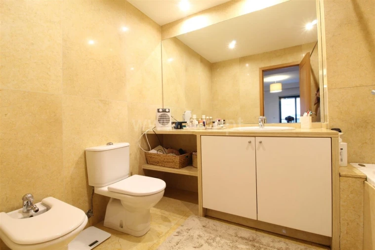 Apartamento T2 para Venda em Mafamude e Vilar do Paraíso Foto 13