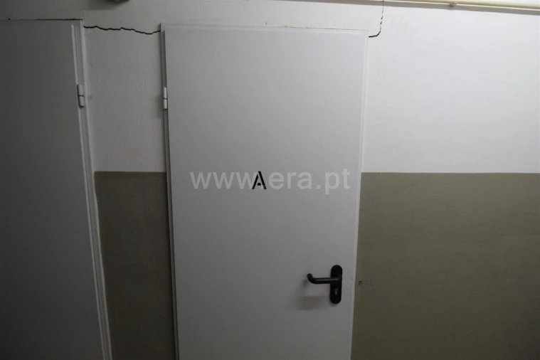 Apartamento T2 para Venda em Mafamude e Vilar do Paraíso Foto 17