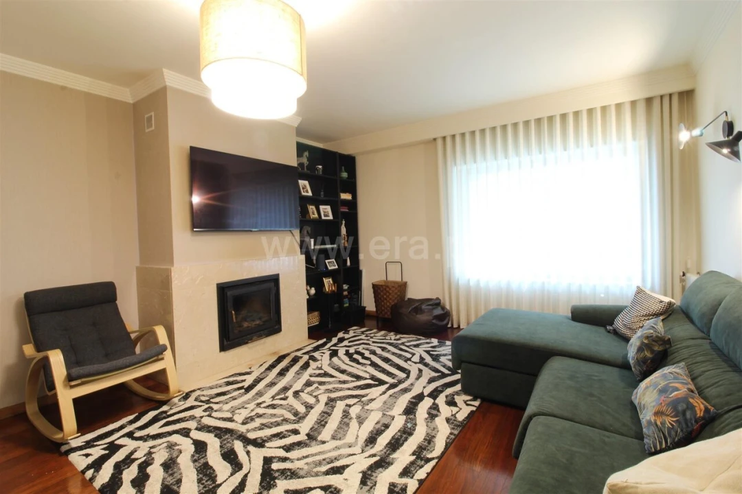 Apartamento T2 para Venda em Mafamude e Vilar do Paraíso Foto 3