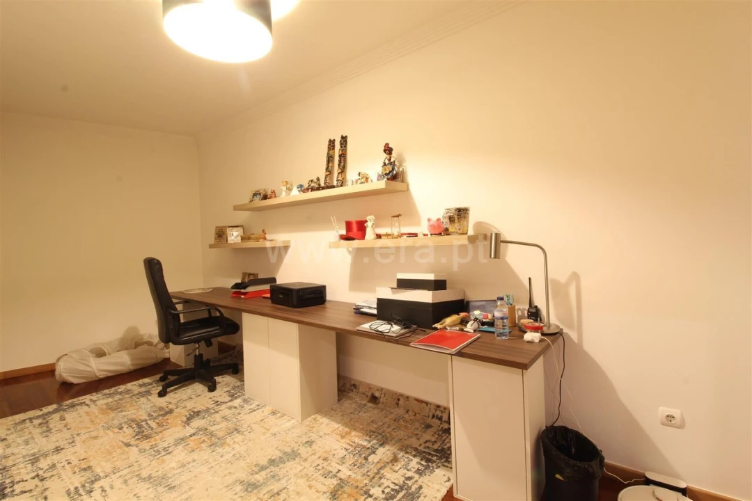 Apartamento T2 para Venda em Mafamude e Vilar do Paraíso Foto 8