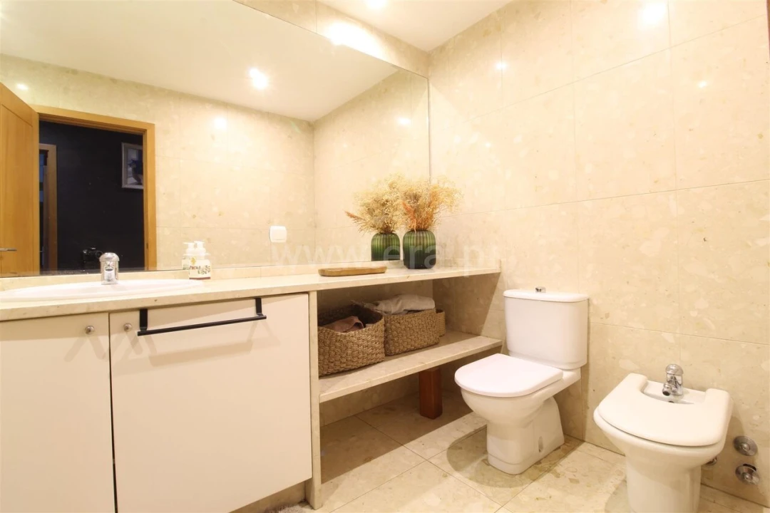 Apartamento T2 para Venda em Mafamude e Vilar do Paraíso Foto 14