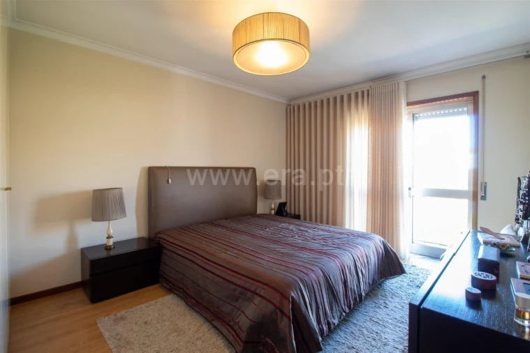 Apartamento T3 para Venda em Mafamude e Vilar do Paraíso Foto 10