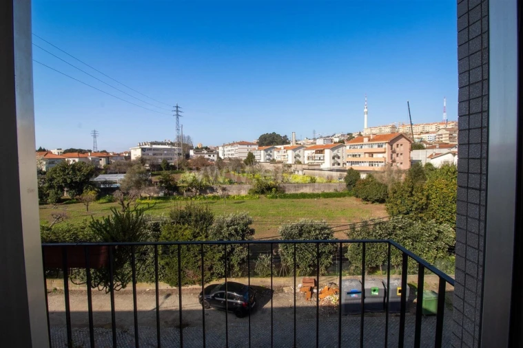 Apartamento T3 para Venda em Mafamude e Vilar do Paraíso Foto 13